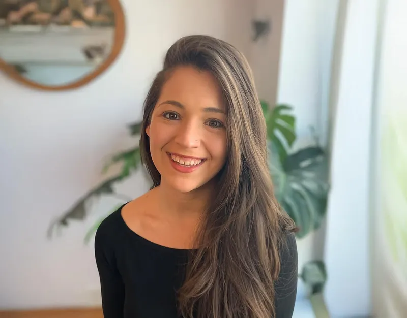 Dr. Julia Rosenthal